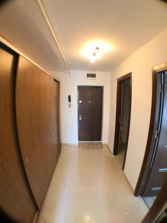 Le Garcon De Cristina-Simple,Quiet,Spacious Studio Bukarest Exterior foto
